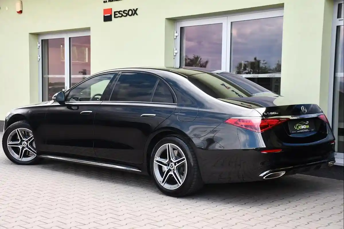 Mercedes-Benz S 580