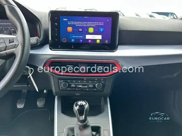 Seat Arona