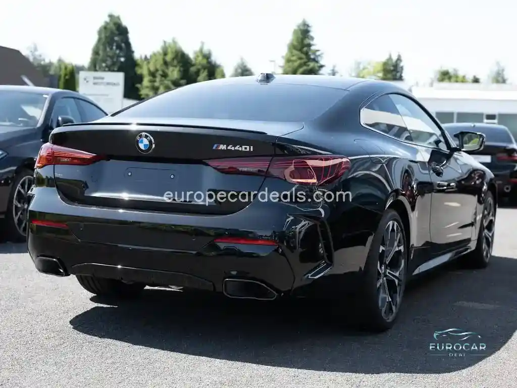 BMW M440