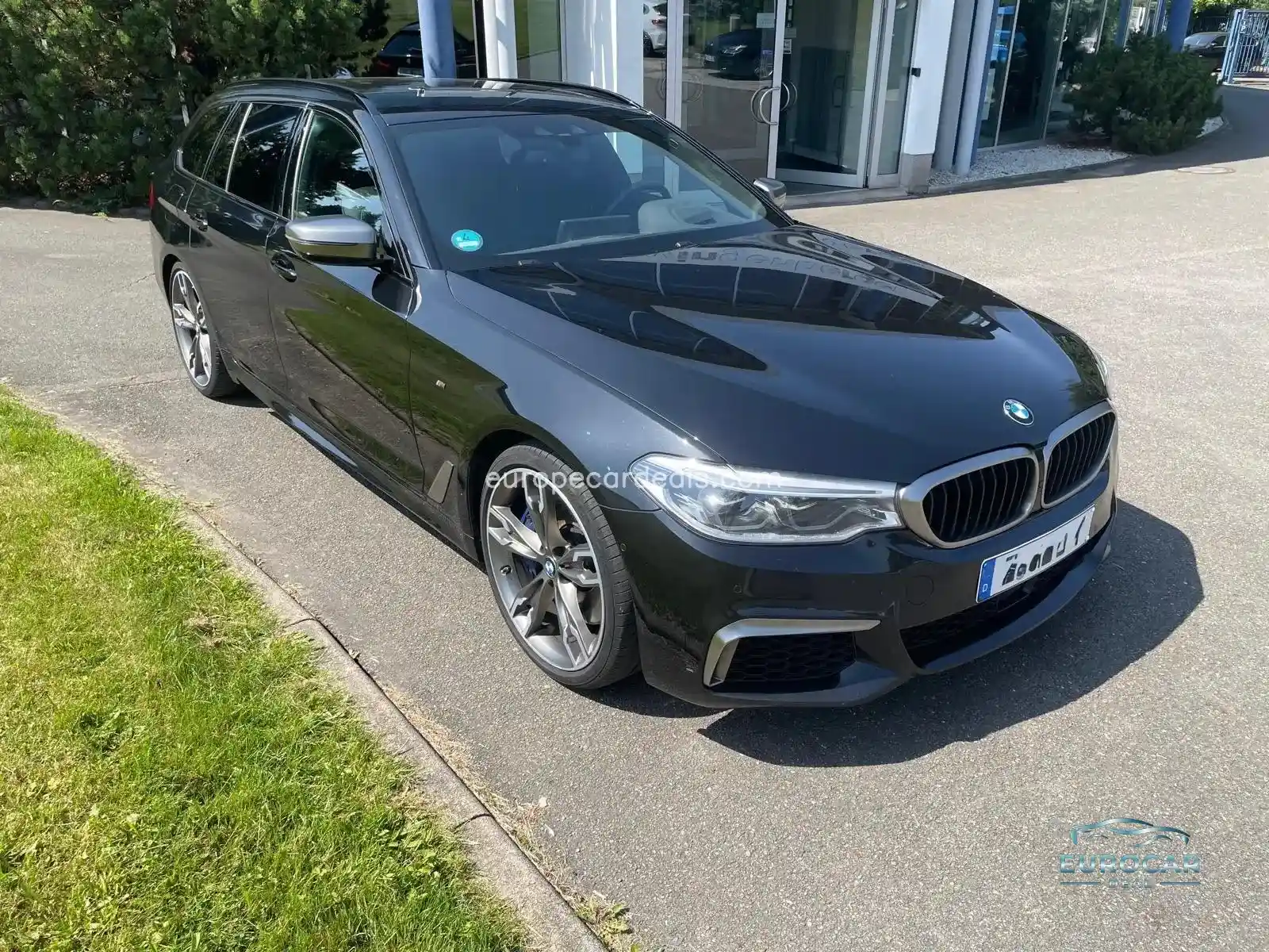 BMW M550