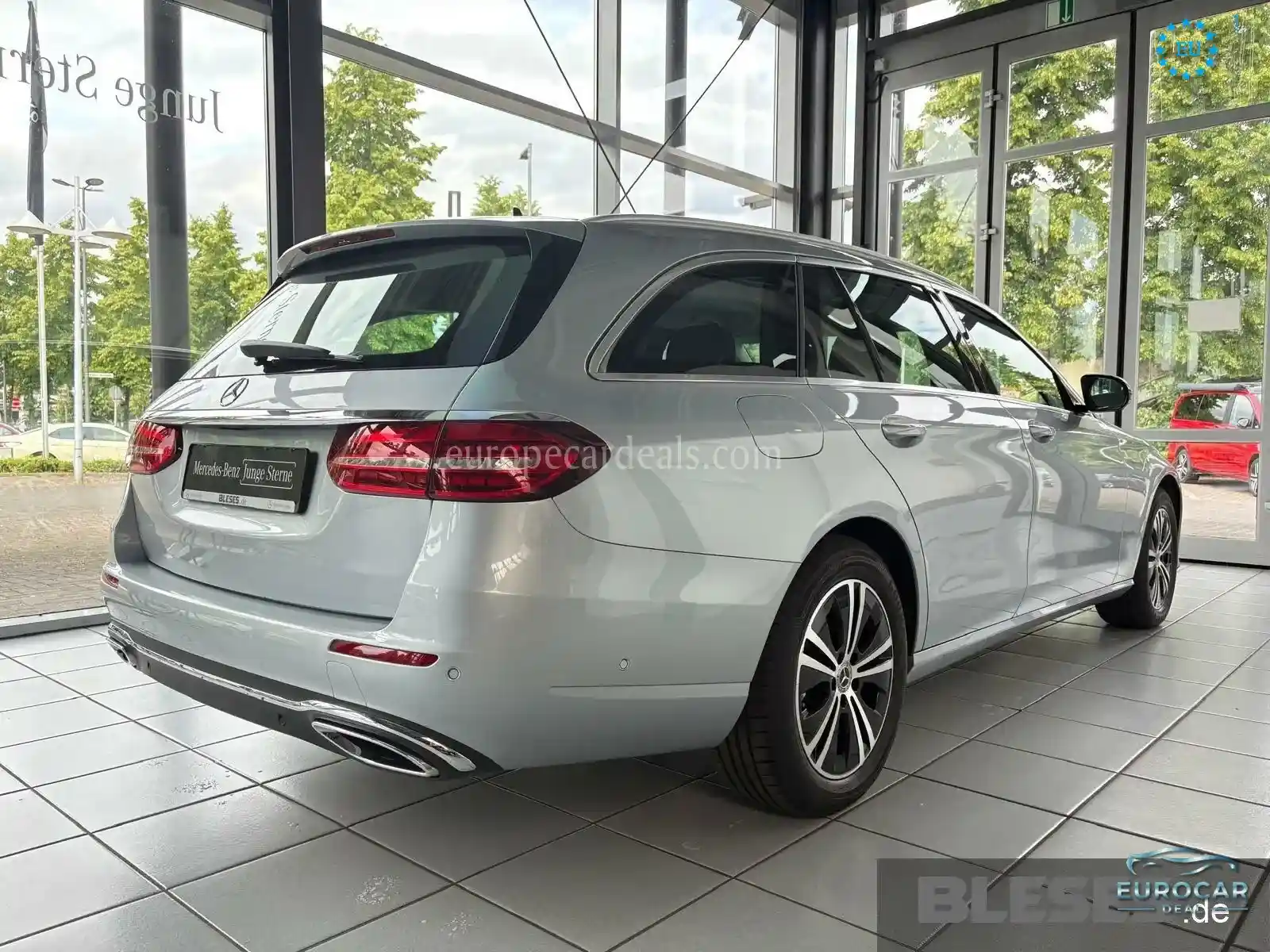 Mercedes-Benz E 220