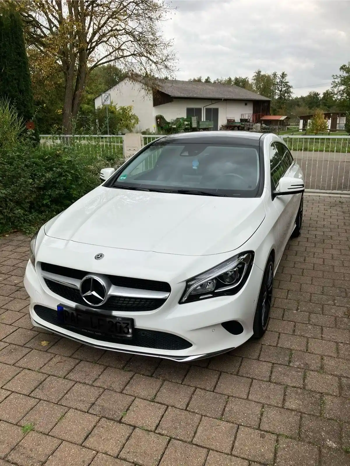 Mercedes-Benz CLA 200 Shooting Brake