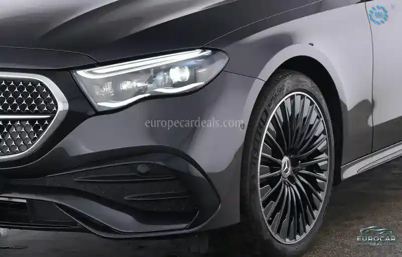Mercedes-Benz E 300