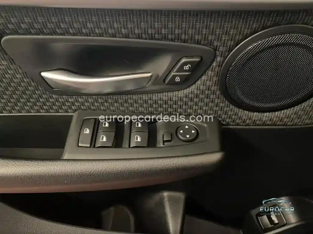 BMW 216