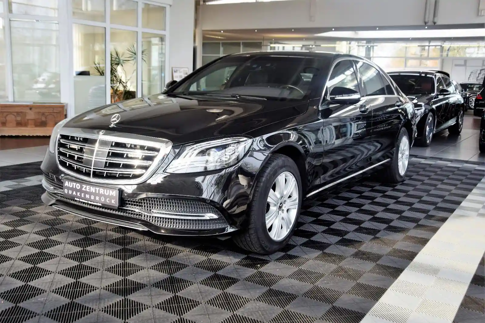 Mercedes-Benz S 600
