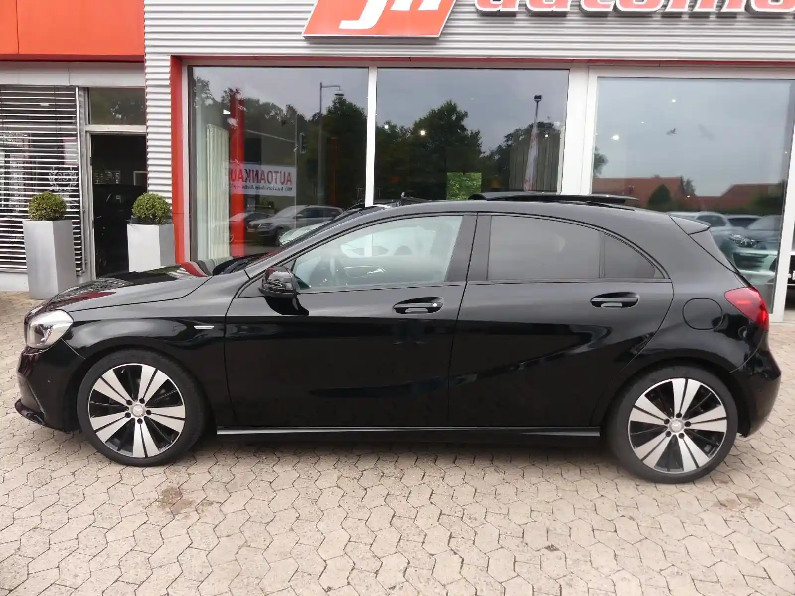 Mercedes-Benz A 200