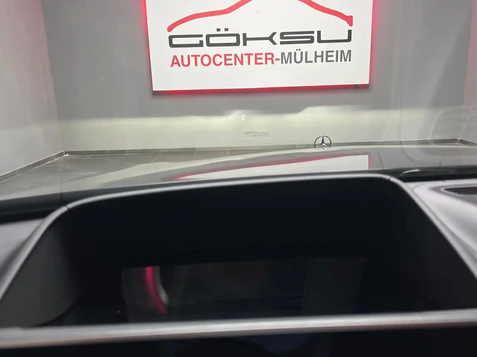 Mercedes-Benz S 400