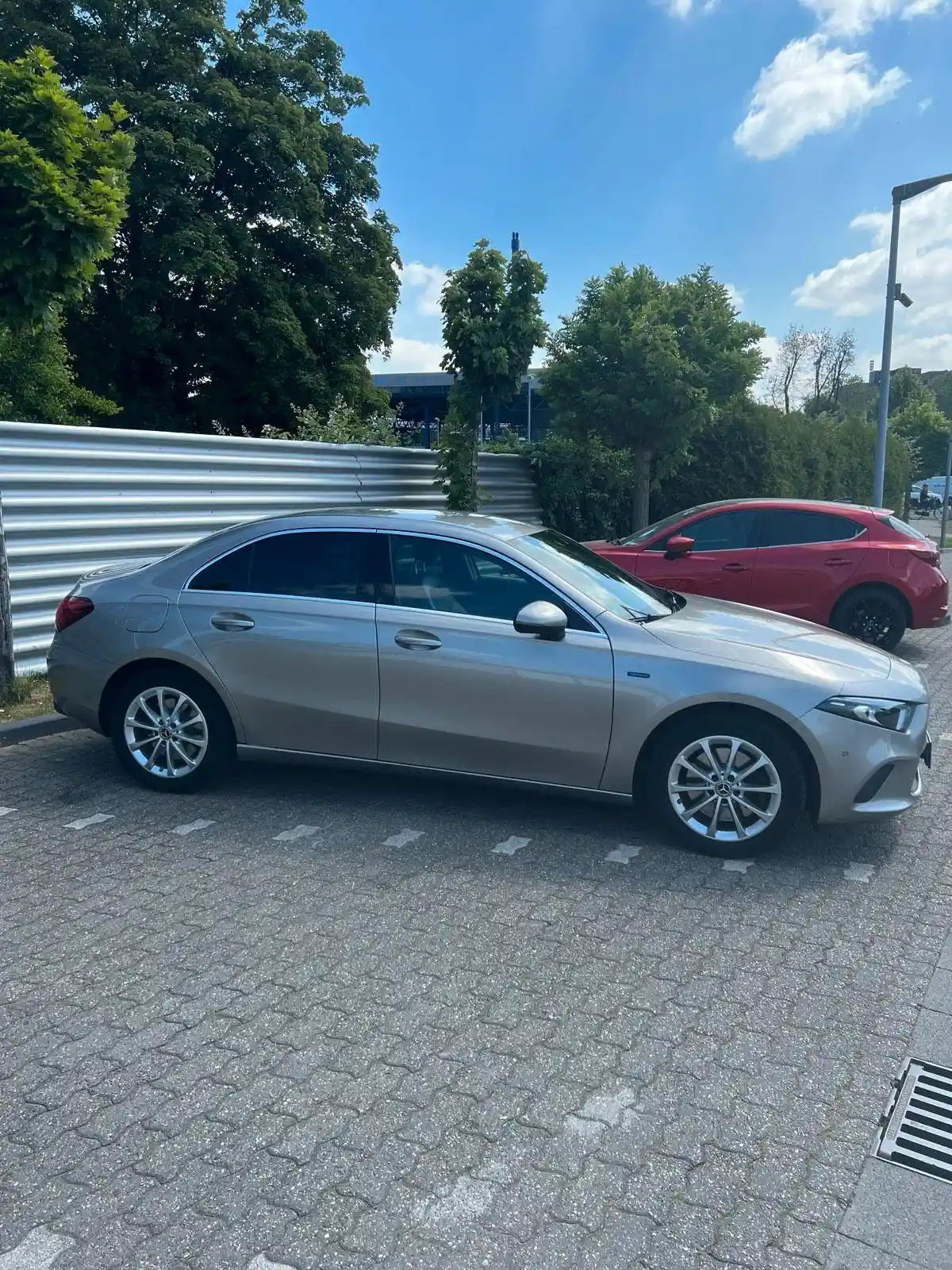 Mercedes-Benz A 250