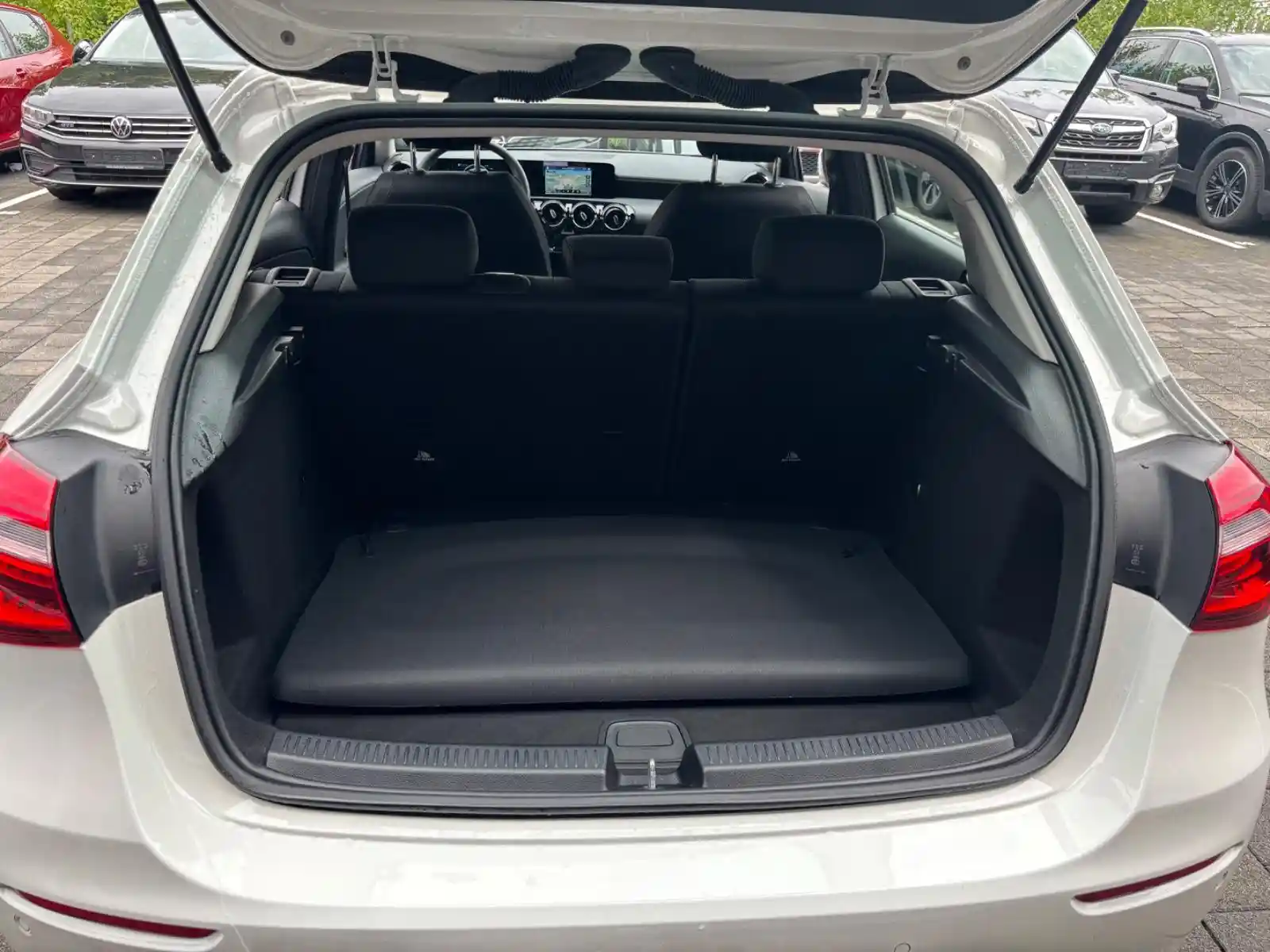 Mercedes-Benz A 200