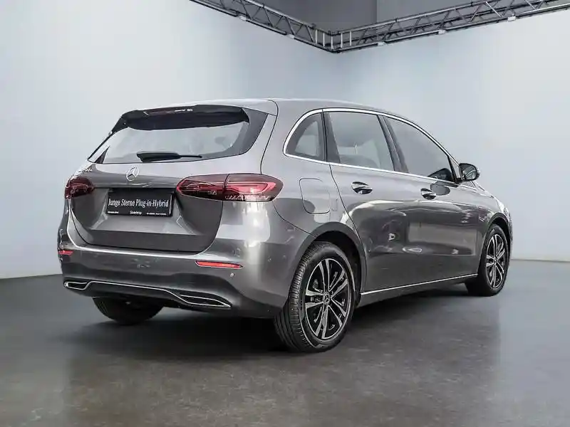 Mercedes-Benz B 250