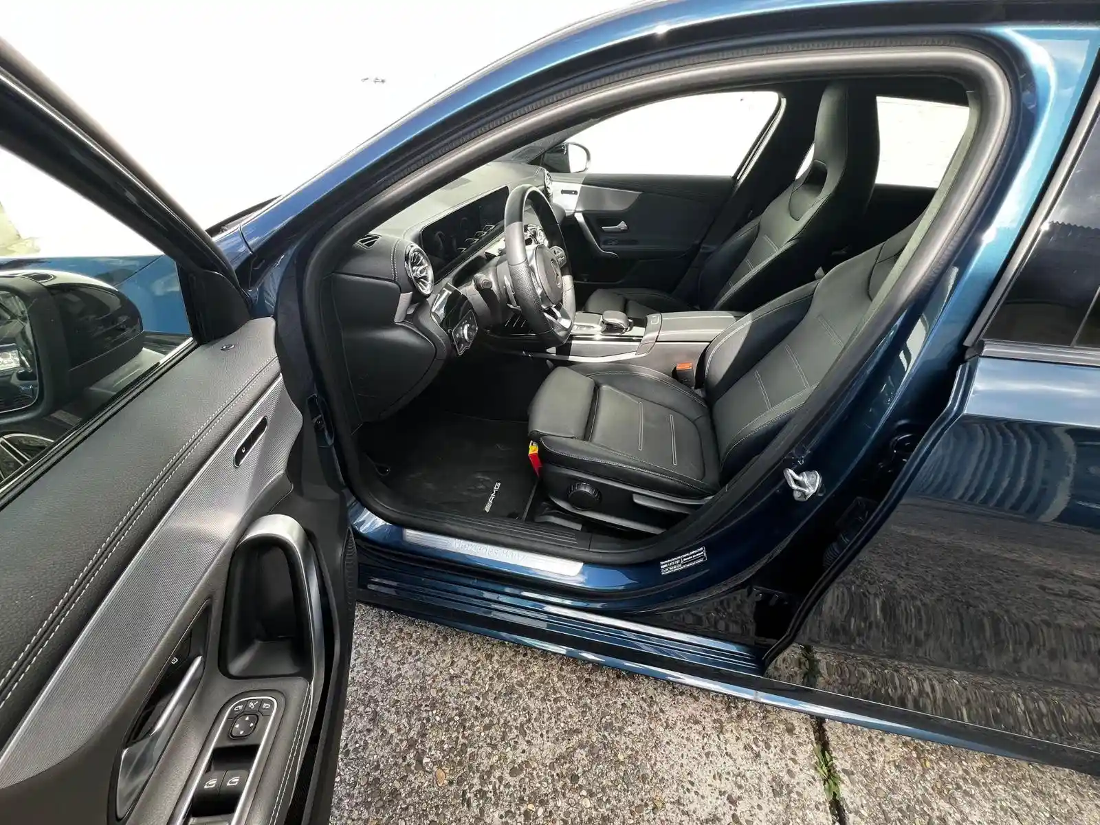 Mercedes-Benz A 200