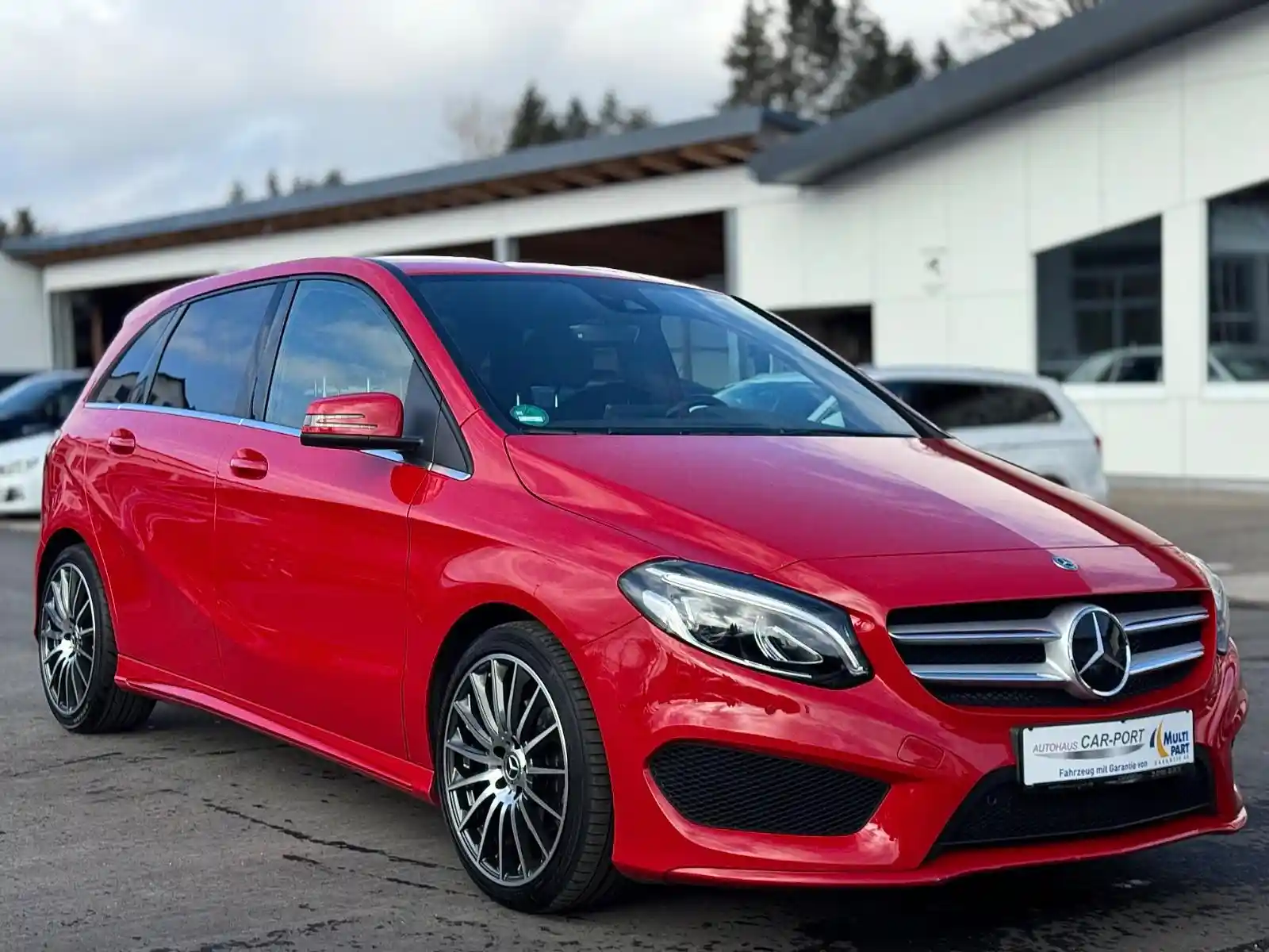 Mercedes-Benz B 200