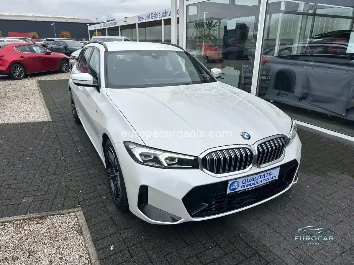 BMW 330