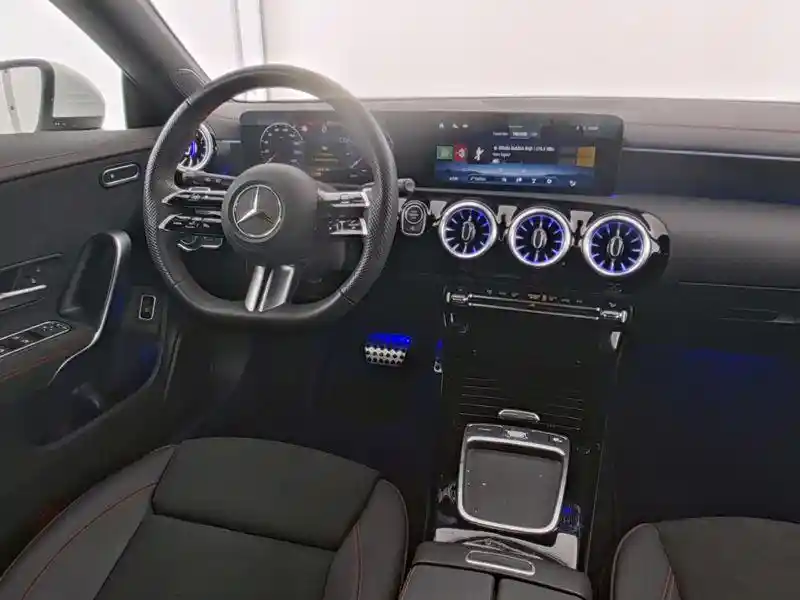 Mercedes-Benz CLA 180 Shooting Brake