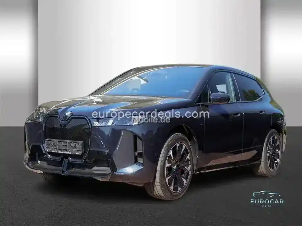 BMW iX