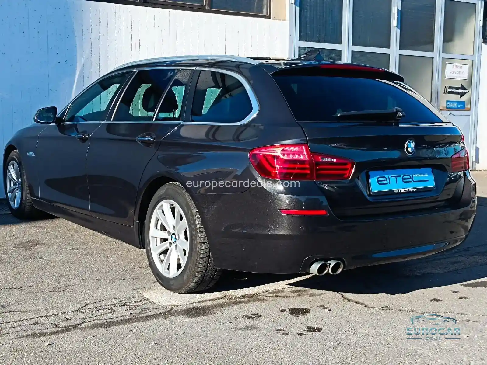 BMW 525