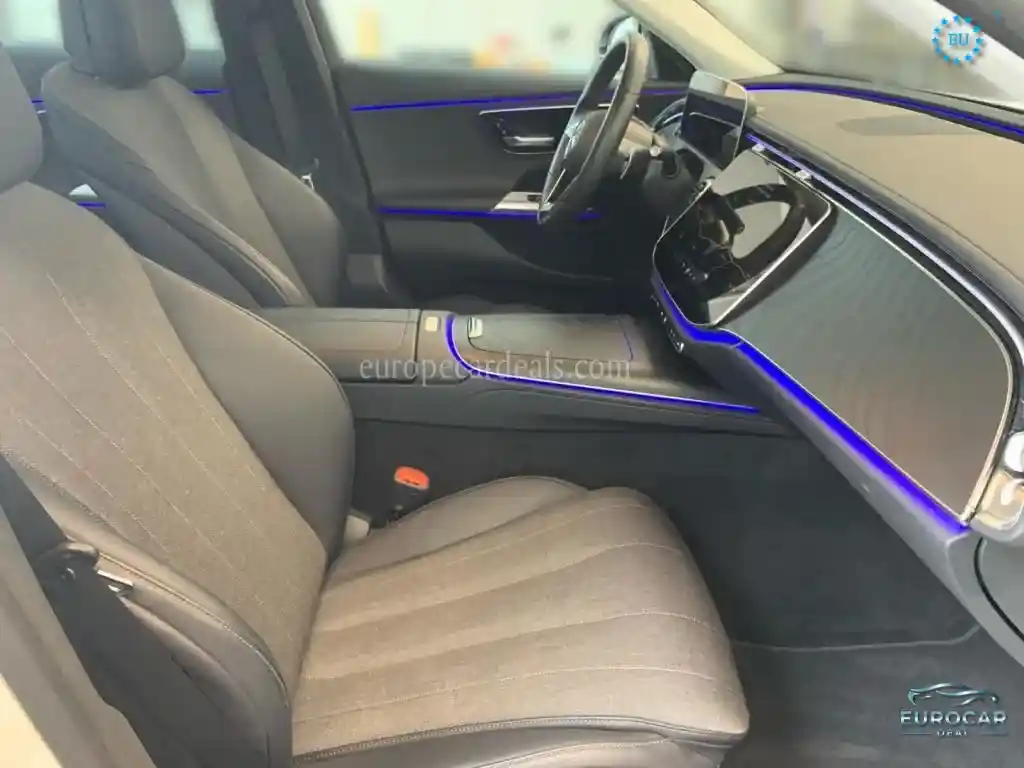 Mercedes-Benz E 200
