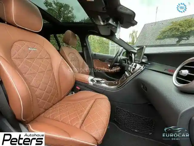Mercedes-Benz C 63 AMG