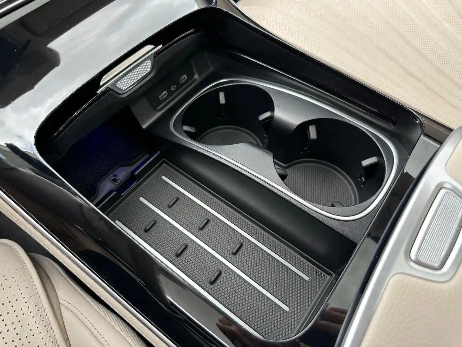Mercedes-Benz S 400