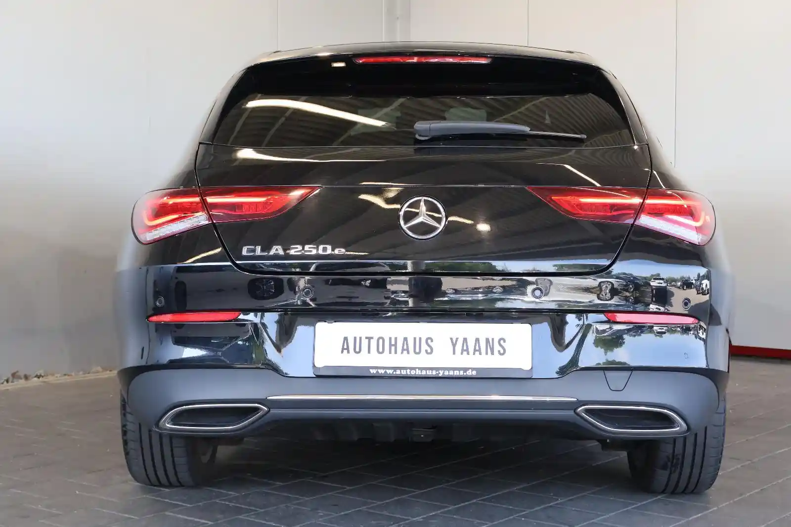 Mercedes-Benz CLA 250
