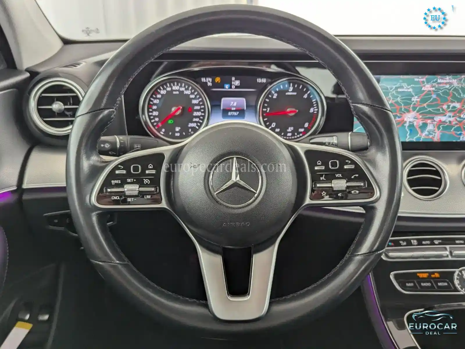 Mercedes-Benz E 220