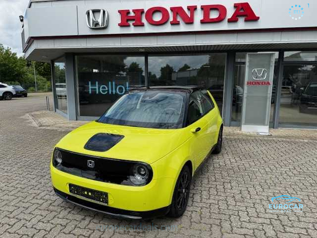 Honda e