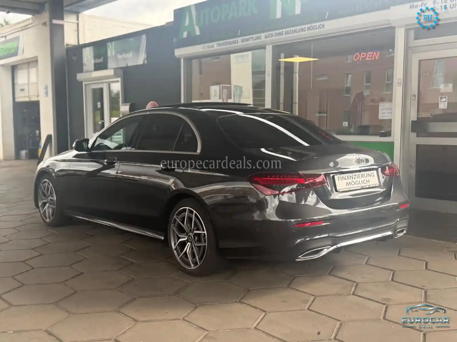 Mercedes-Benz E 200