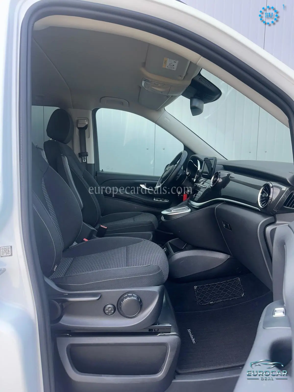 Mercedes-Benz V 220