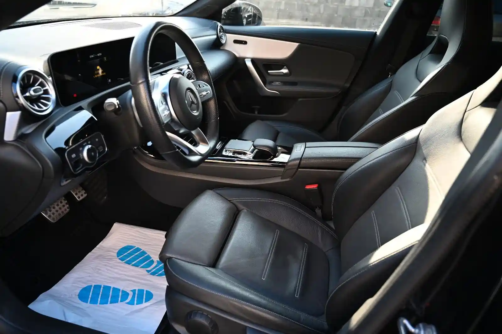 Mercedes-Benz CLA 220