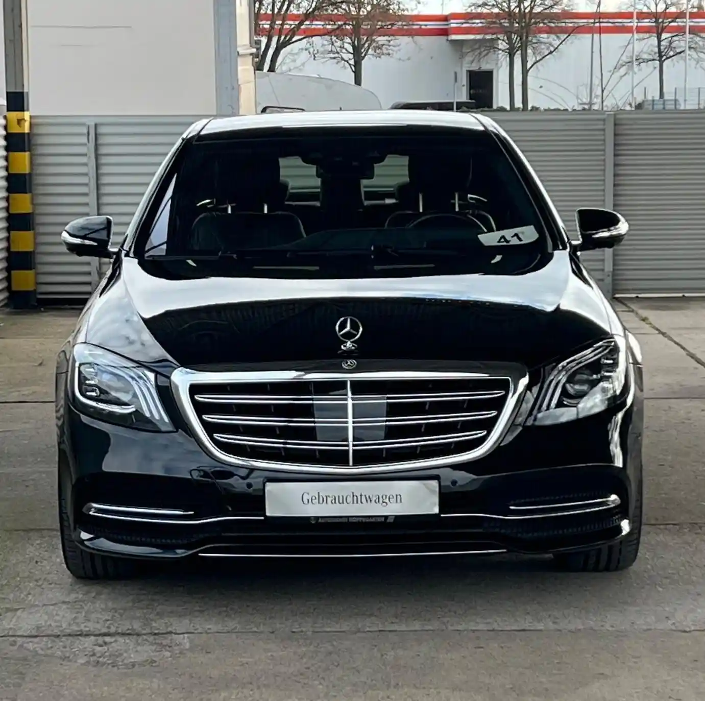 Mercedes-Benz S 560