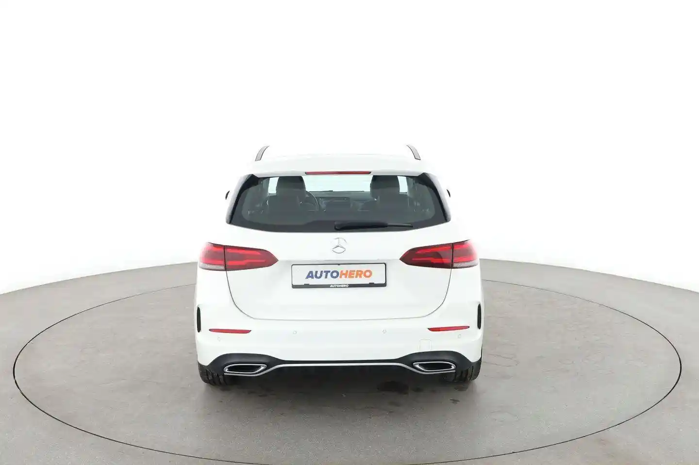 Mercedes-Benz B 220