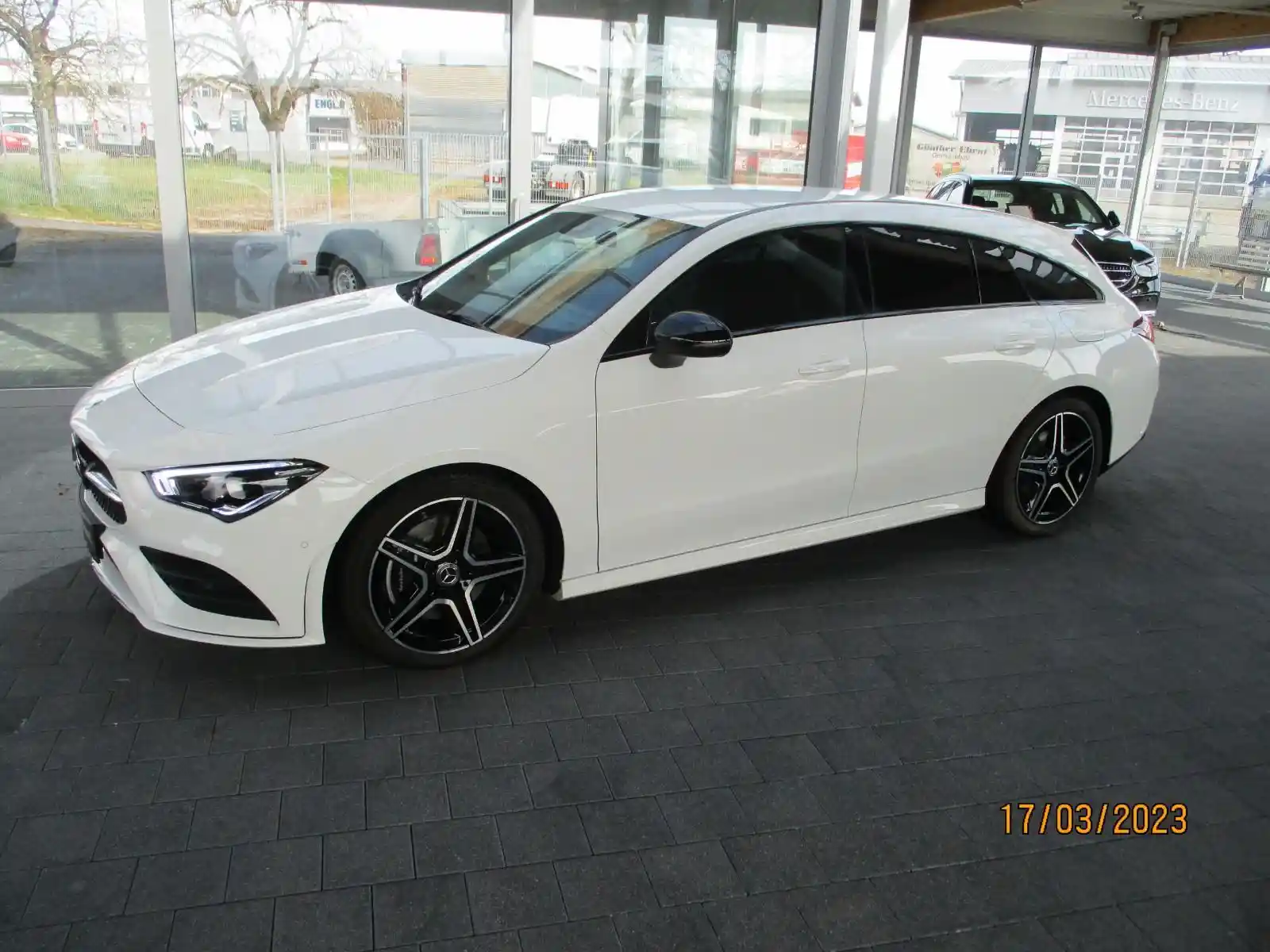 Mercedes-Benz CLA 200
