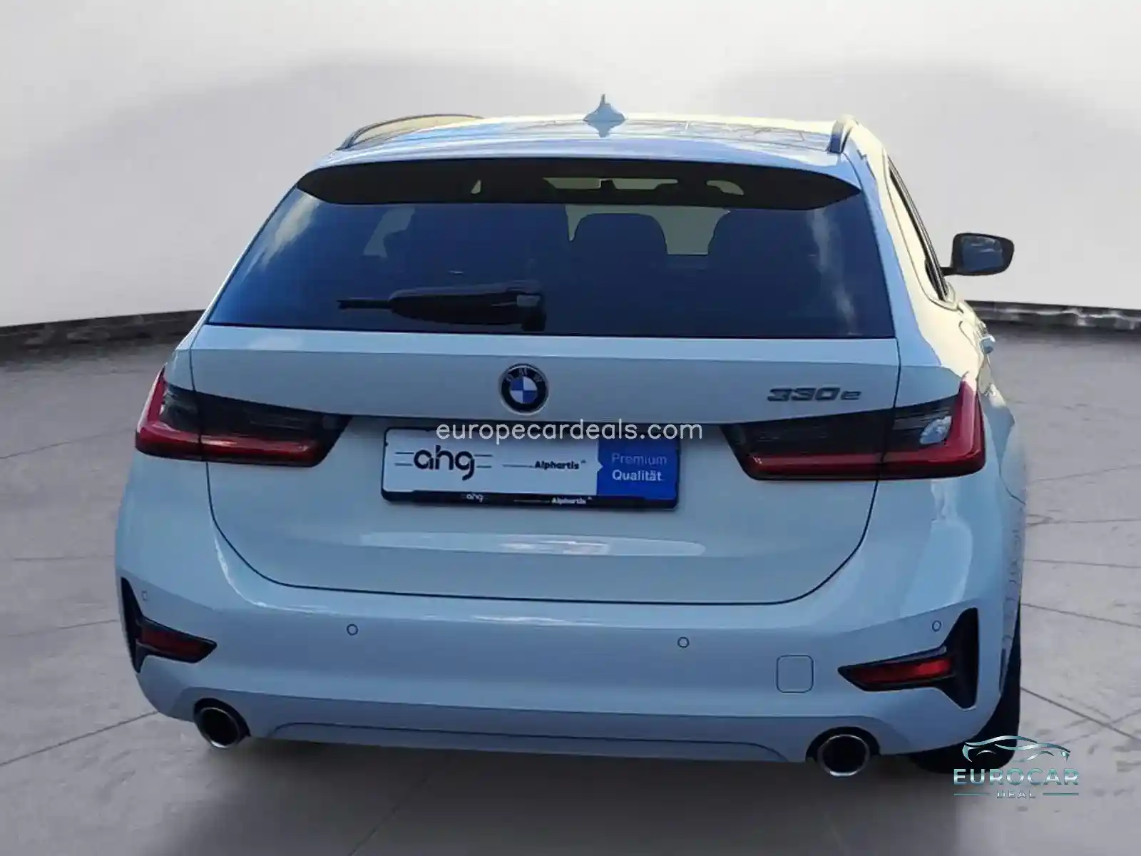 BMW 330