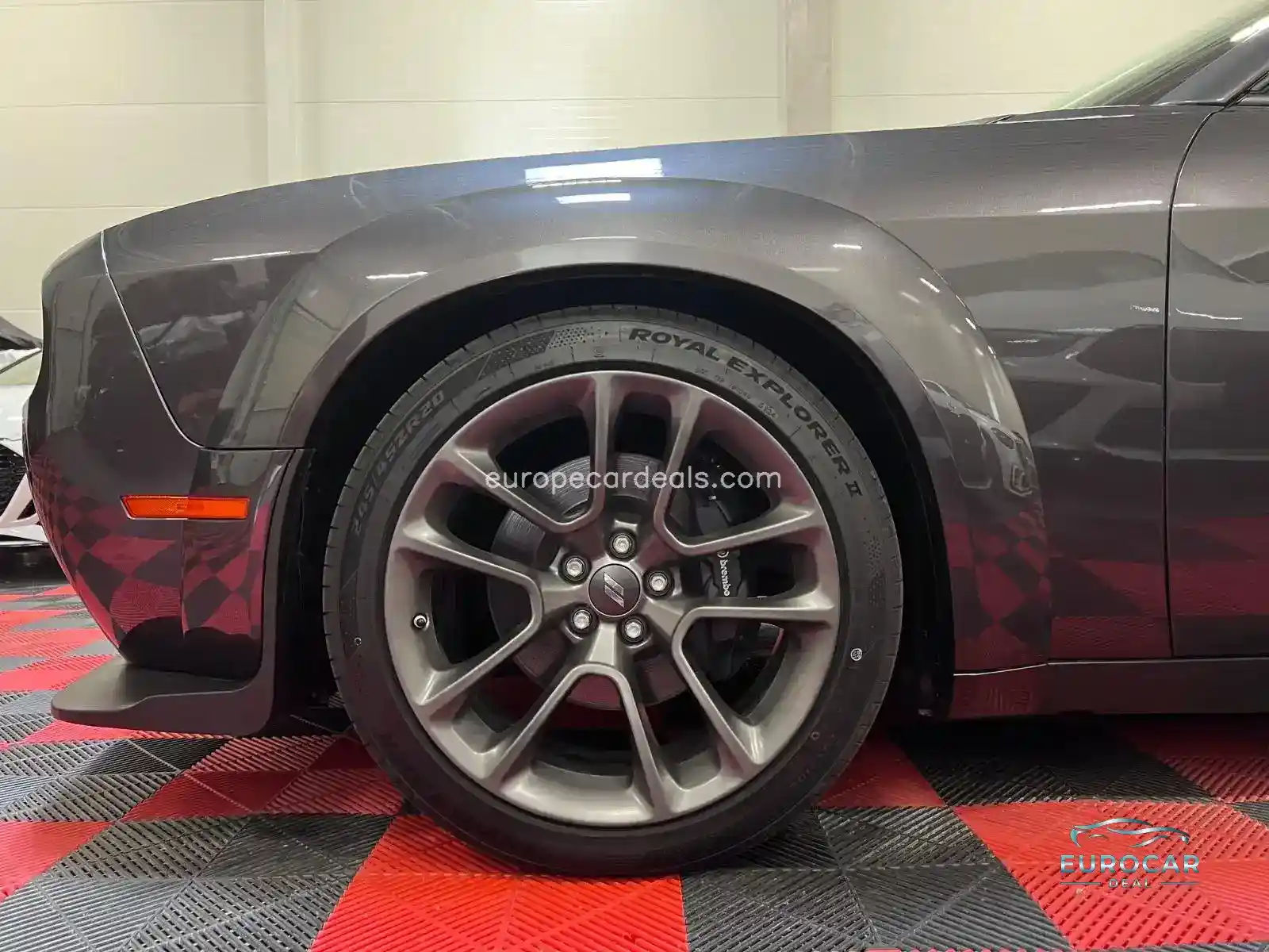 Dodge Challenger