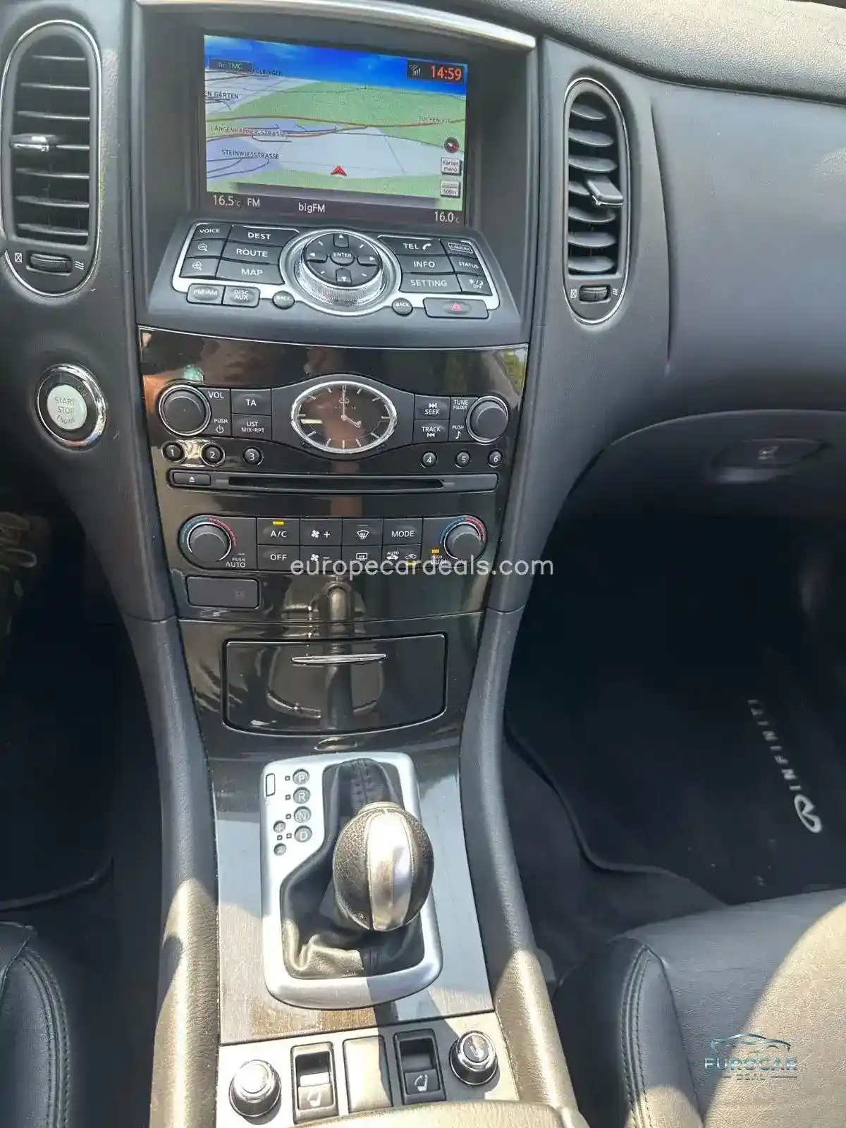 Infiniti QX50