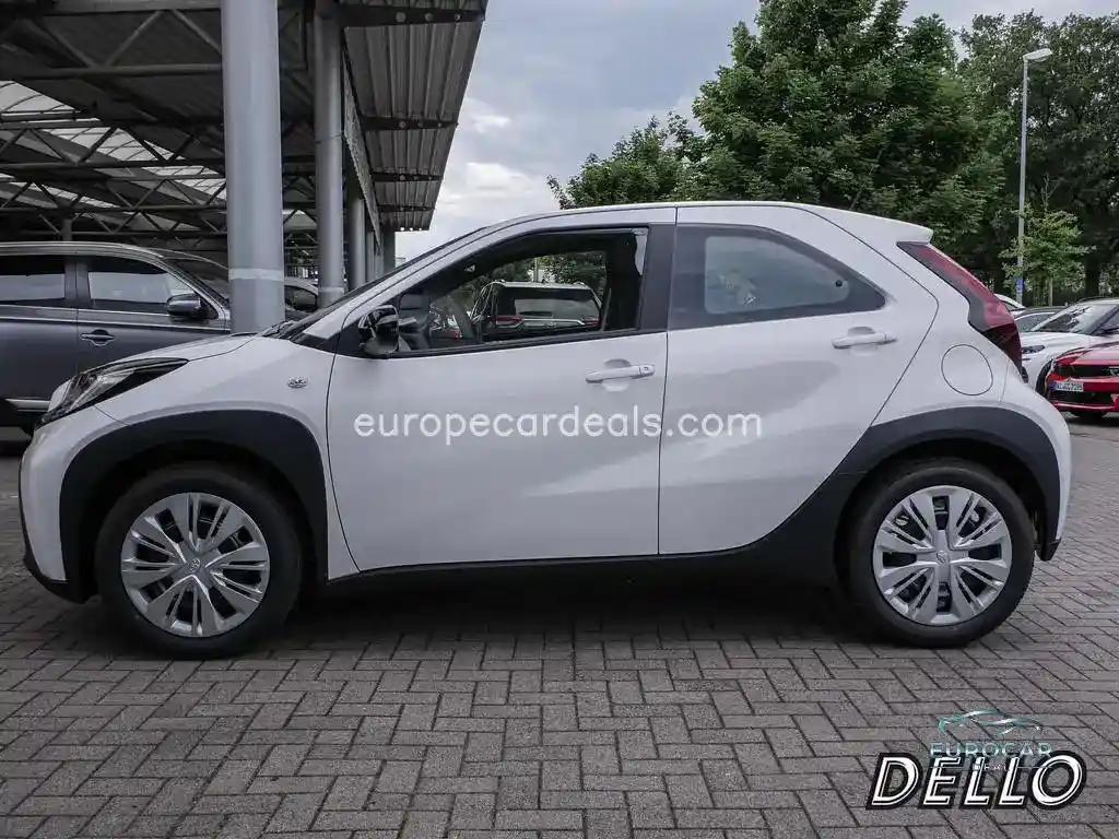 Toyota Aygo (X)