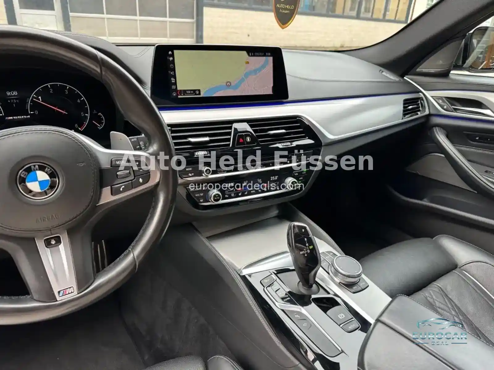 BMW M550