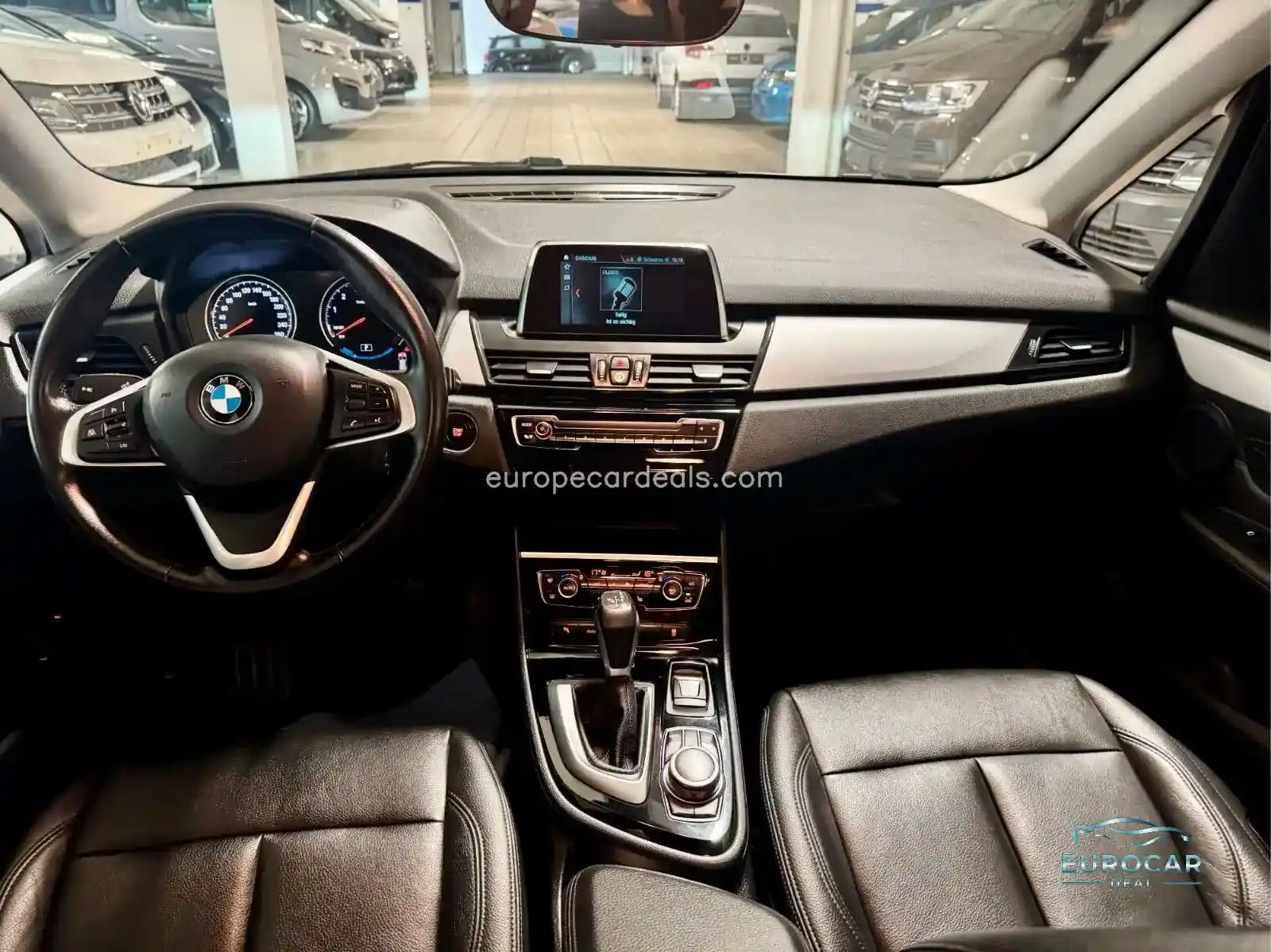 BMW 225