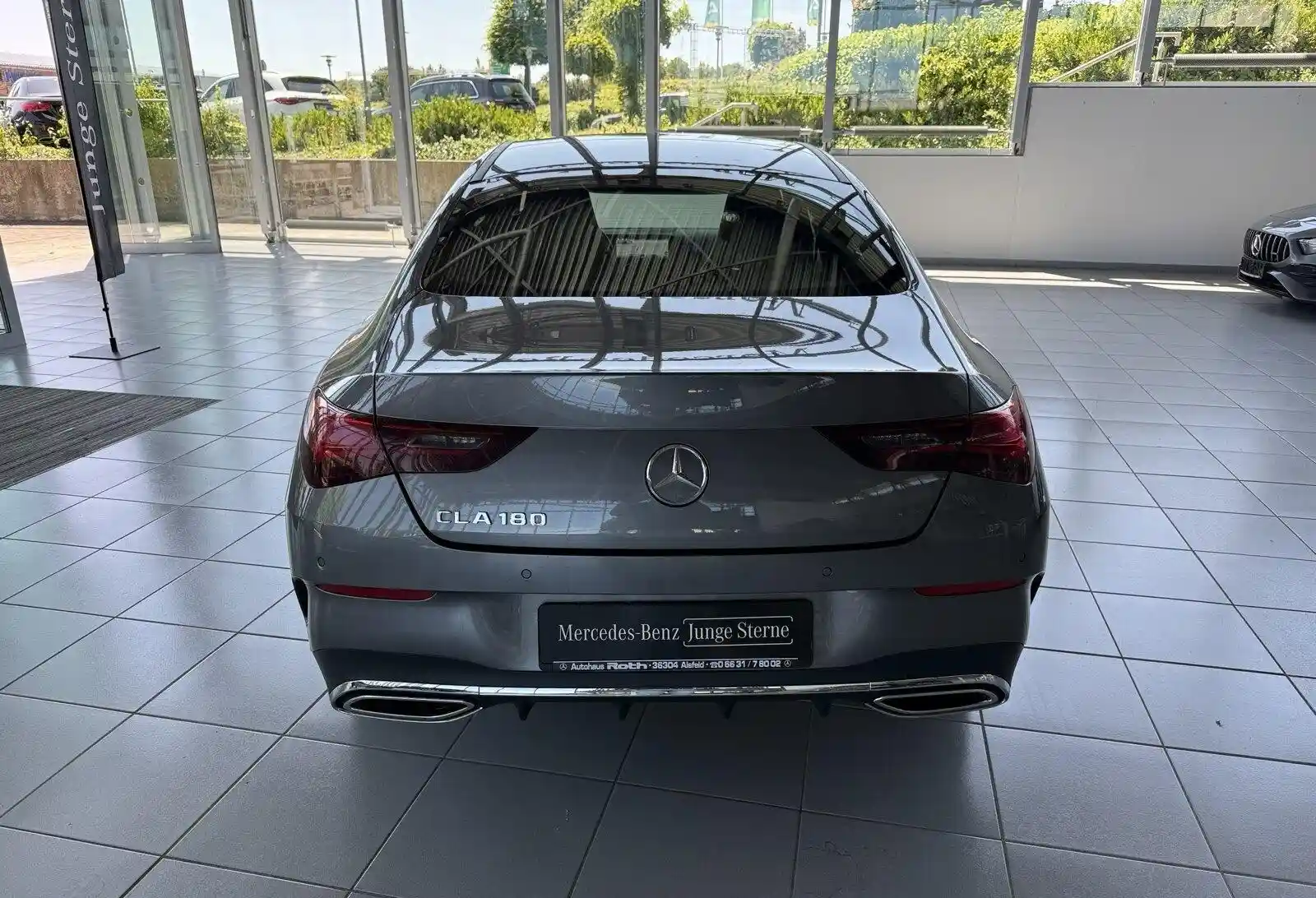 Mercedes-Benz CLA 180