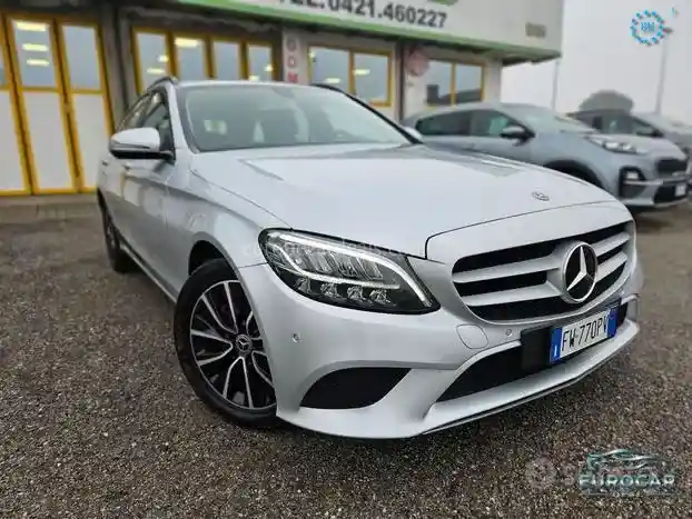 Mercedes-Benz C 220