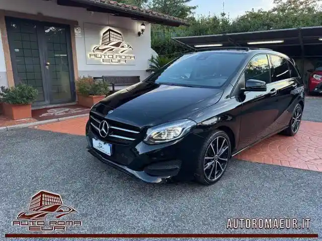 Mercedes-Benz B 200