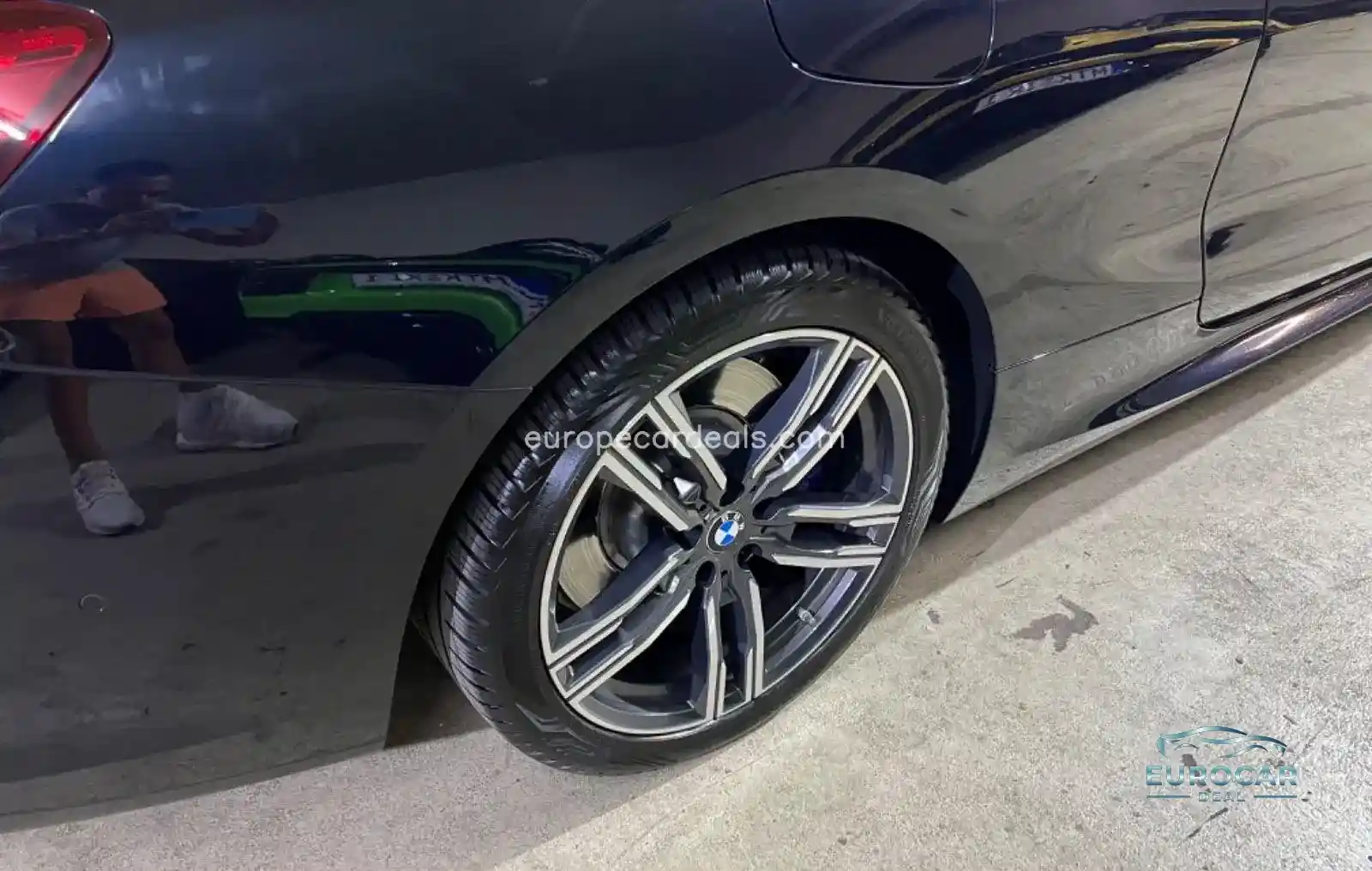 BMW 840