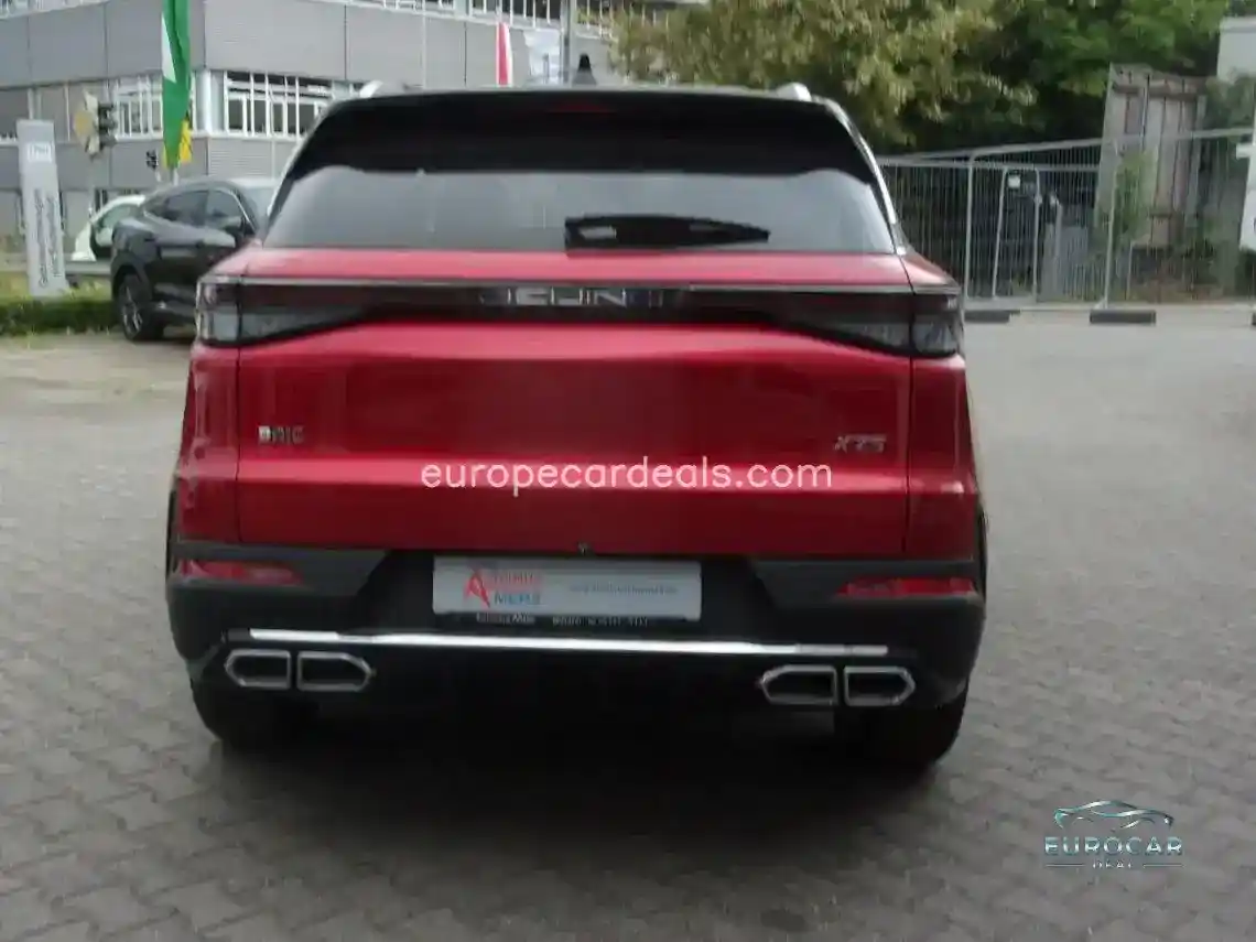 BAIC Beijing X75