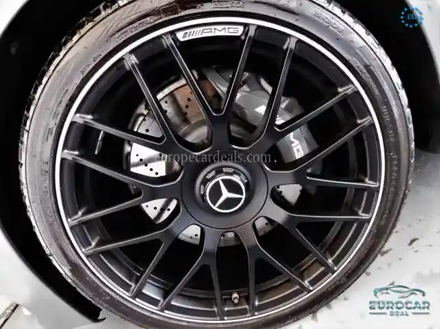 Mercedes-Benz C 63 AMG