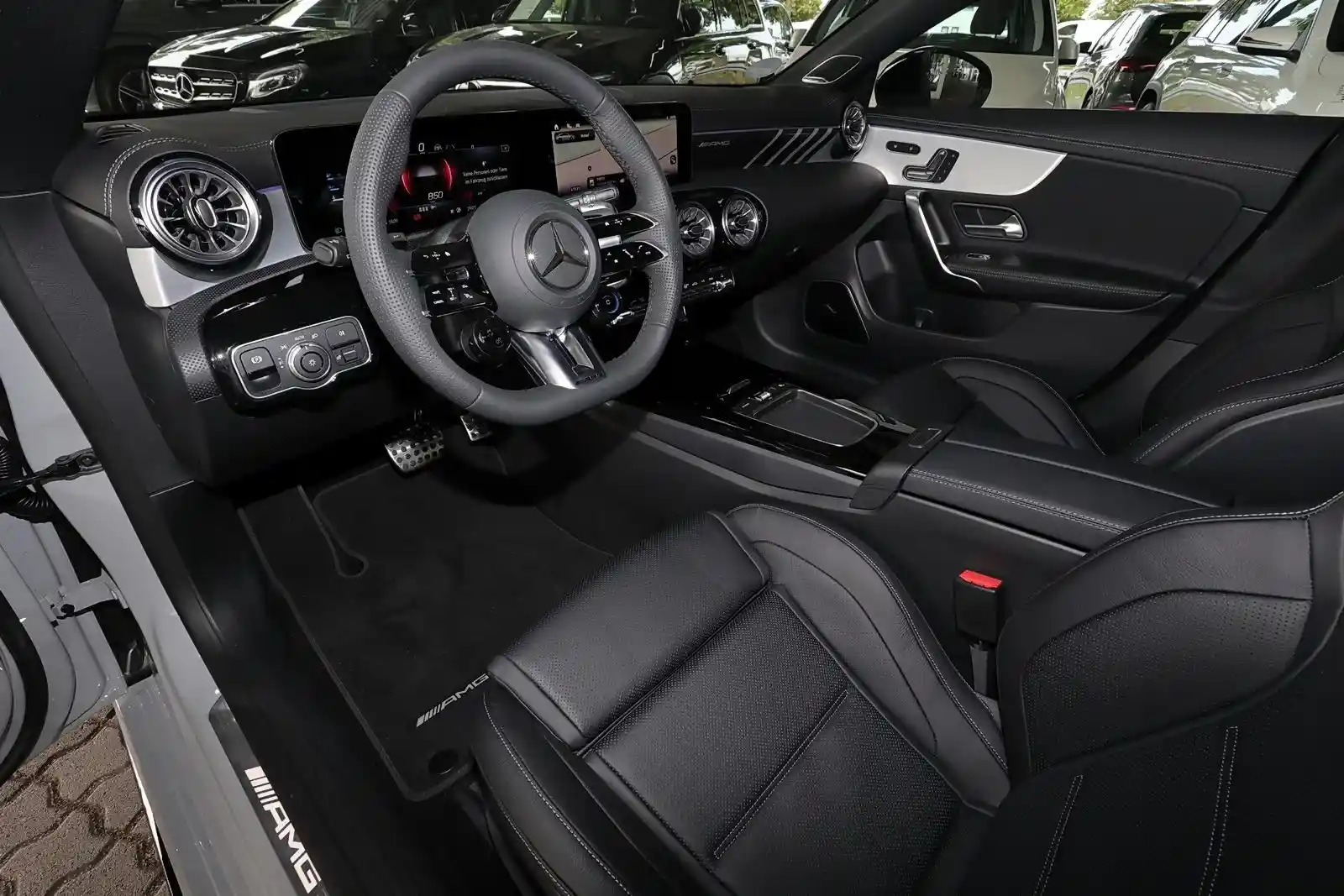 Mercedes-Benz CLA 35 AMG