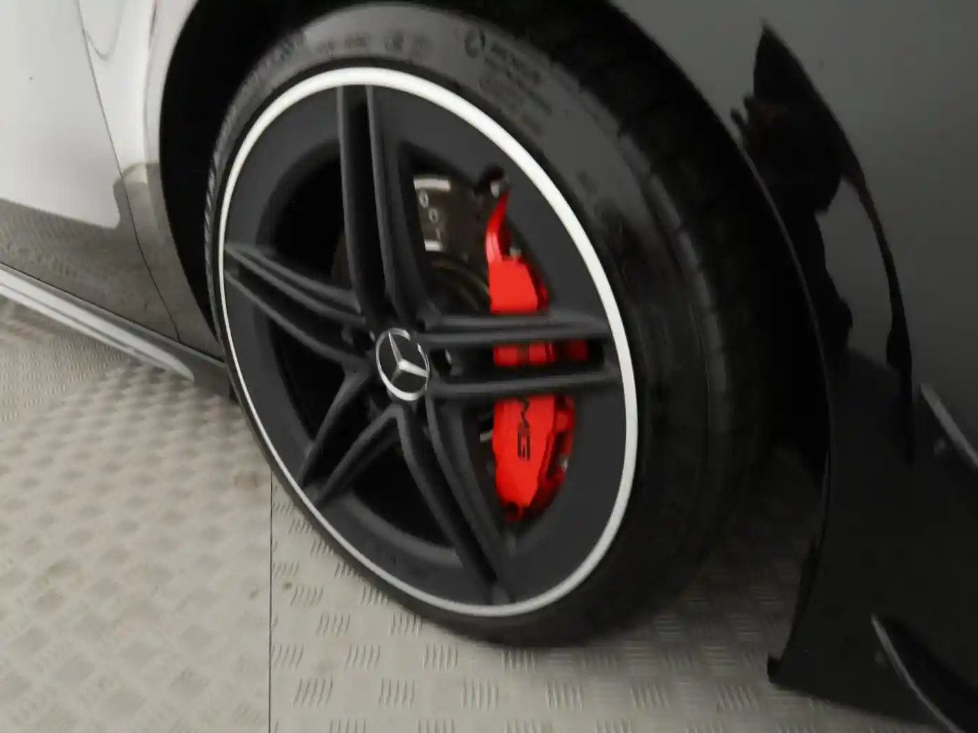 Mercedes-Benz CLA 45 AMG Shooting Brake