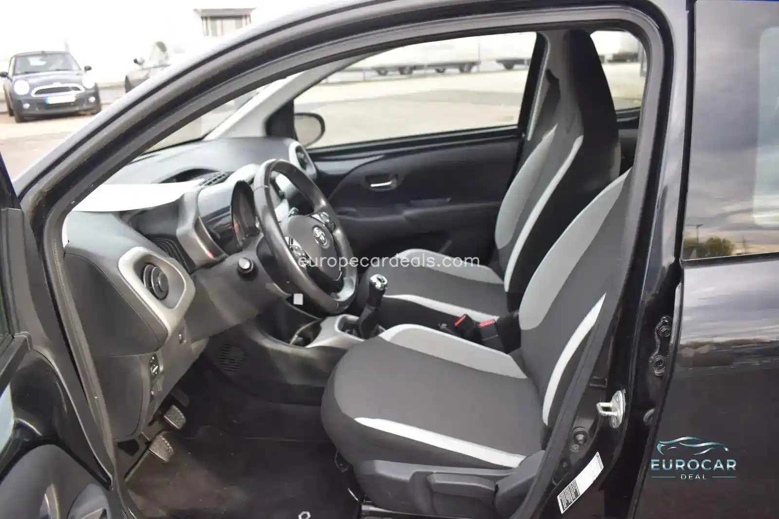 Toyota Aygo (X)