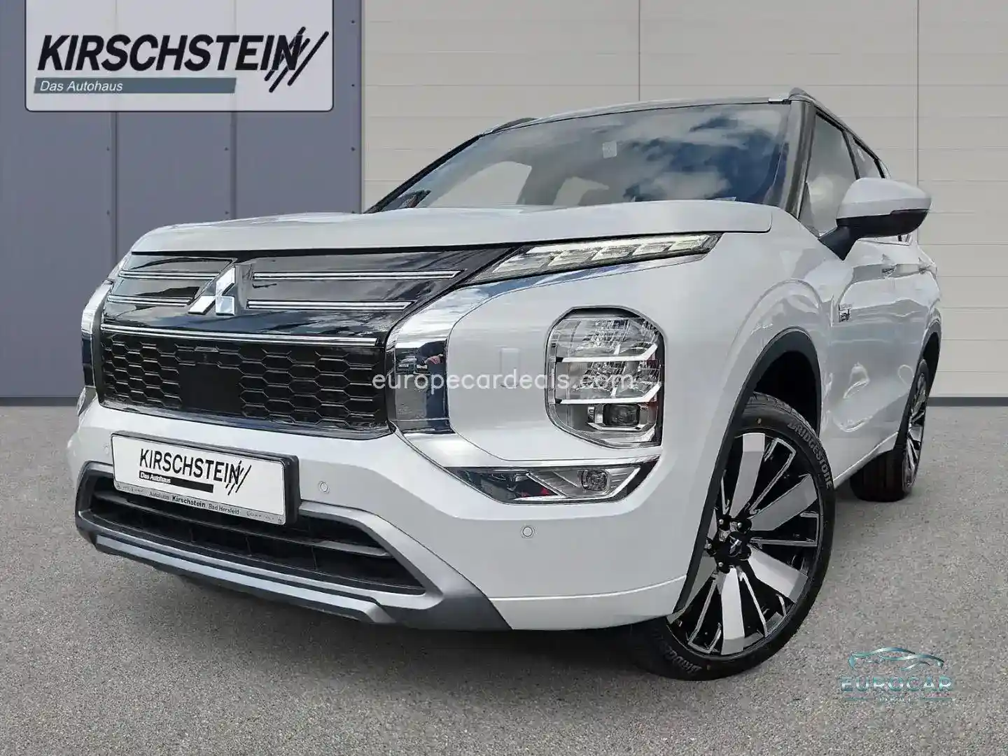 Mitsubishi Plug-in Hybrid Outlander