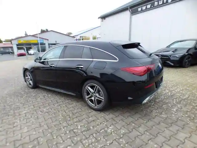 Mercedes-Benz CLA 180 Shooting Brake