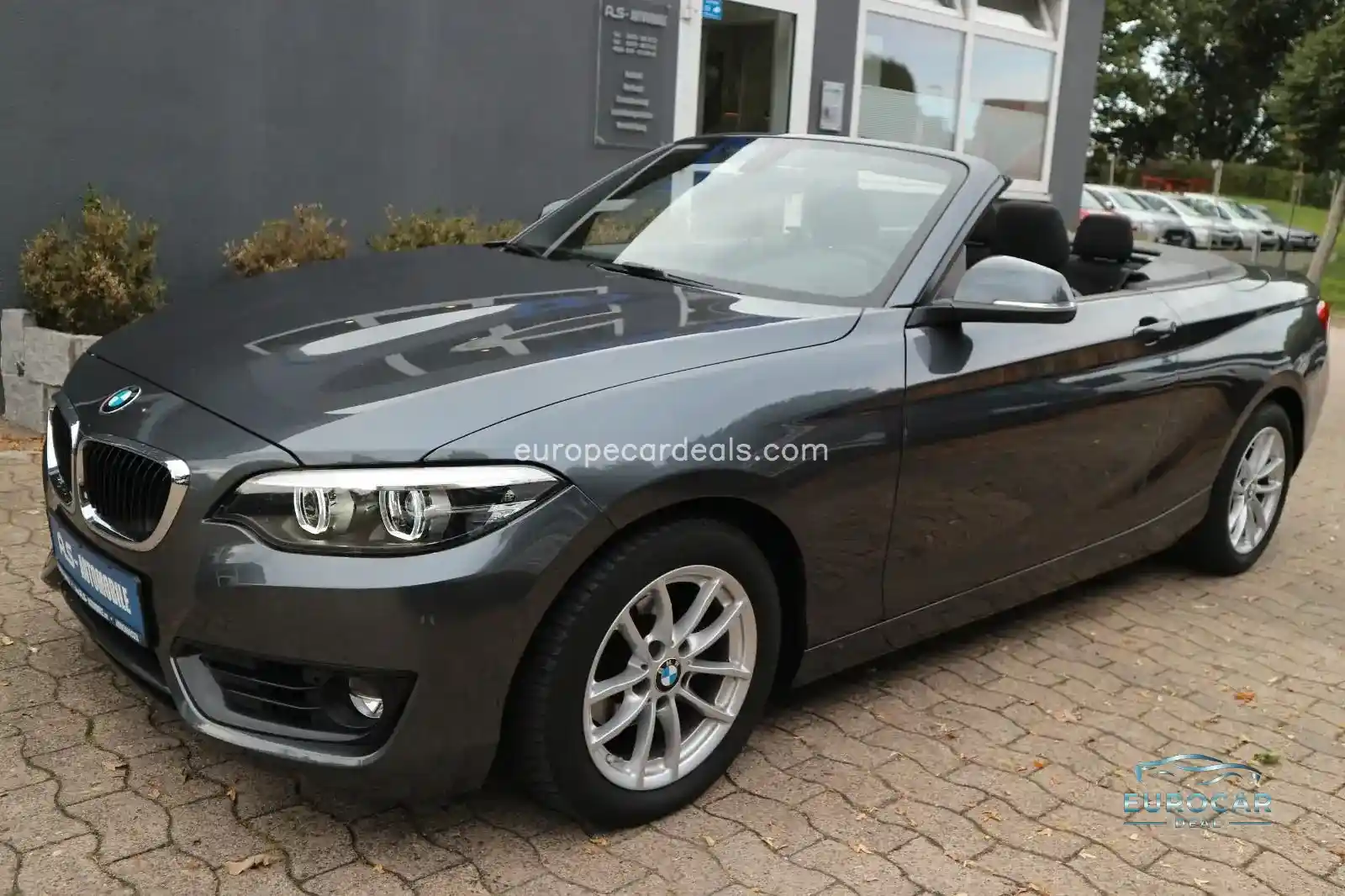 BMW 218